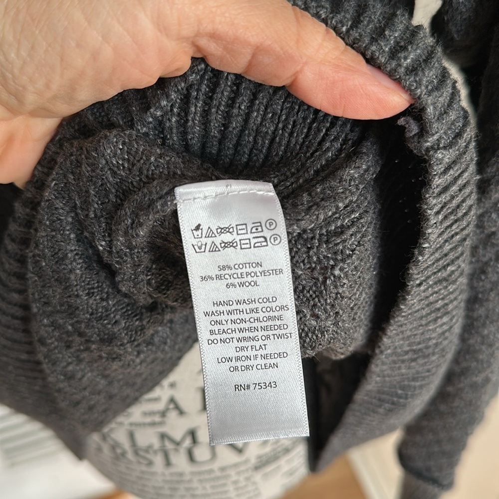Cynthia Rowley sweater - Picture 5 of 6